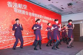 Hong Kong Airlines intègre le Wing Chun dans la formation de base de son personnel de vol